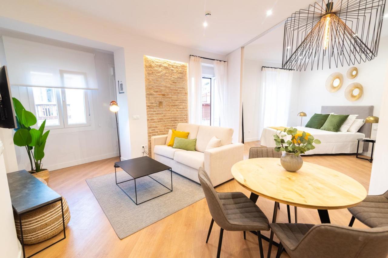 Chinitas Urban Apartments مالقة المظهر الخارجي الصورة