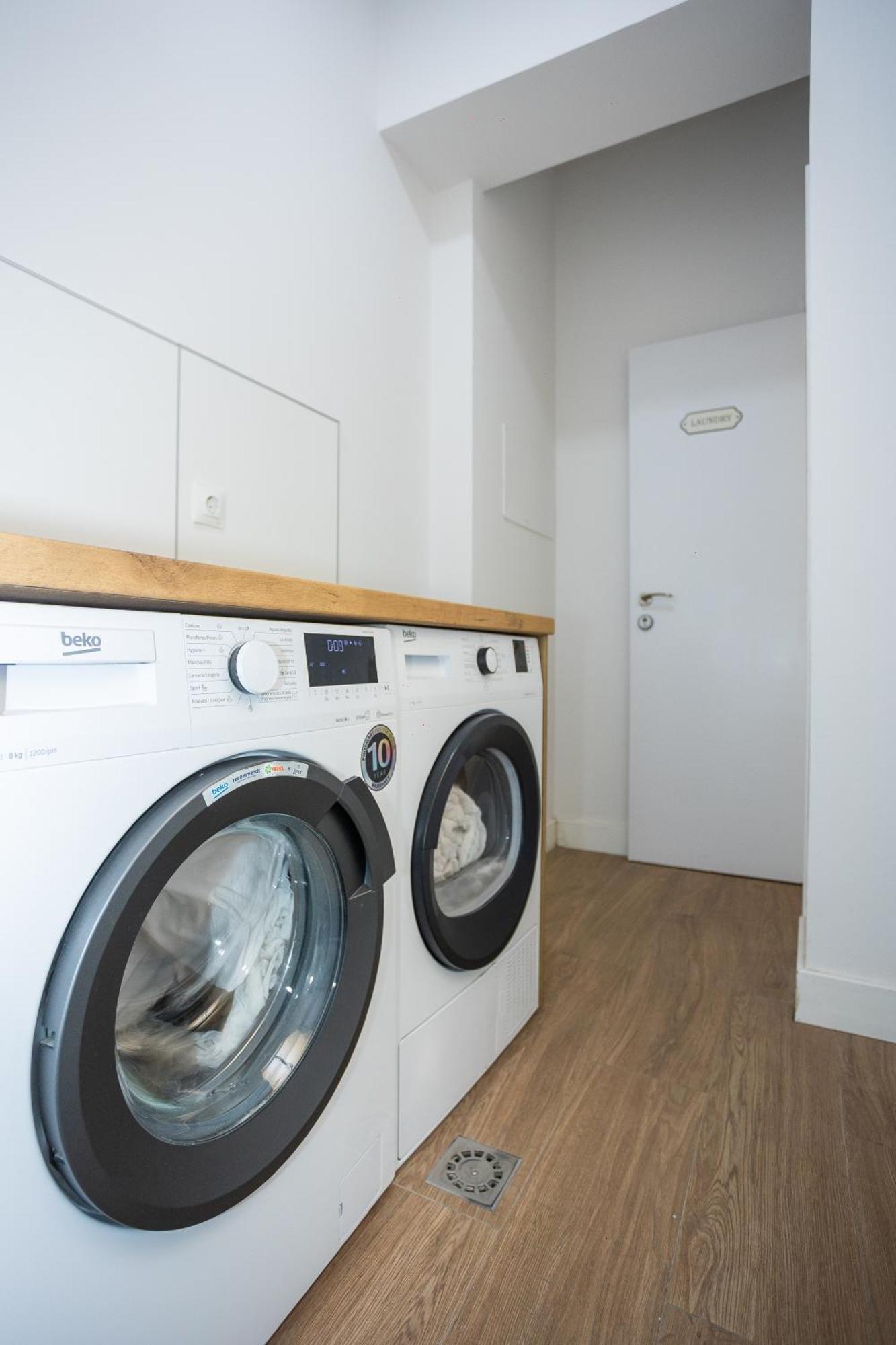 Chinitas Urban Apartments مالقة المظهر الخارجي الصورة